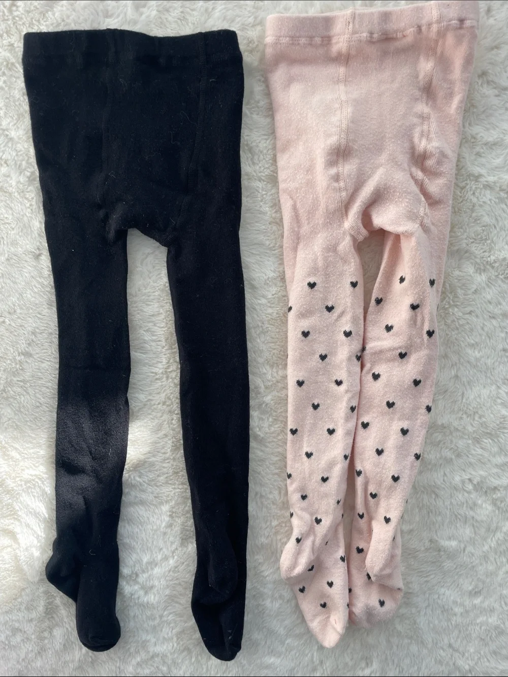 SALE! 50% Off H&M Kids Black and Light Pink Heart Tights - Pair Size 2/4